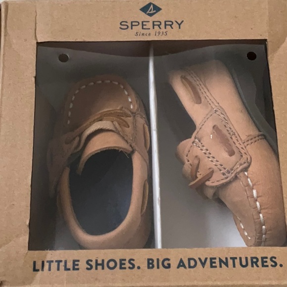 Sperry baby boy crib Jr Sahara. Size 2M - Picture 2 of 10